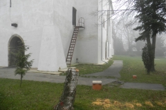 2014-dlazba-pred-kostolom024
